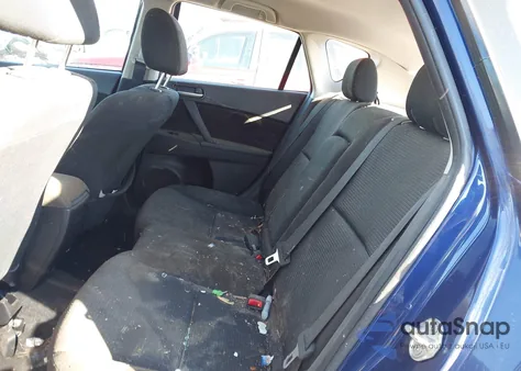 2013 Mazda Mazda3 I Touring z USA, uszkodzony, nr VIN JM1BL1LP4D1774430